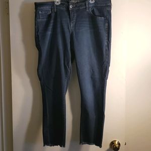 Torrid boyfriend crop jeans 16